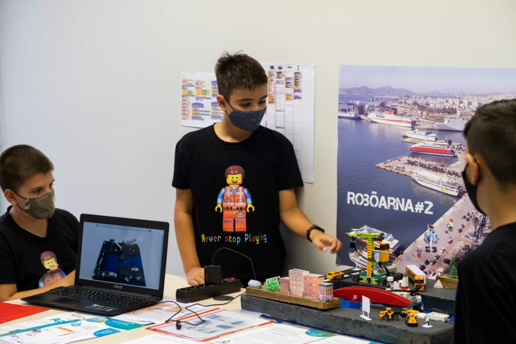 6.000 συμμετοχές μαθητών, παρά την πανδημία, στον Πανελλήνιο Διαγωνισμό Εκπαιδευτικής Ρομποτικής 2020 - Media