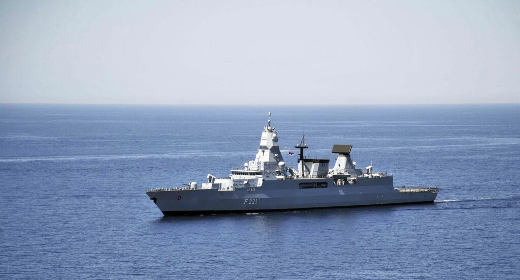Νέο επεισόδιο στη Λιβύη: Η Τουρκία εμπόδισε γερμανική φρεγάτα να ελέγξει ύποπτο πλοίο - Media