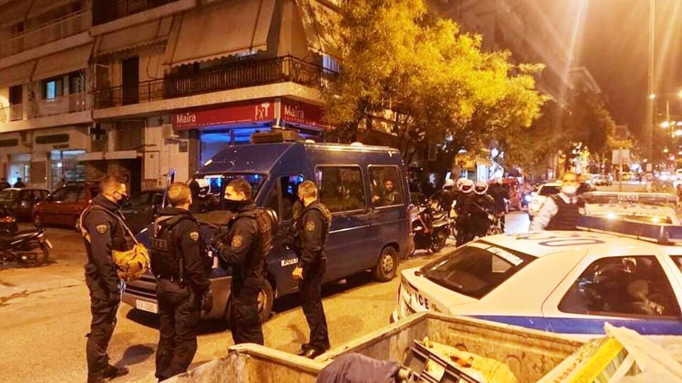 Γαλάτσι: Απάντηση ΕΛΑΣ για τον 5χρονο - Δεν τον χτυπήσαμε, ερεθίστηκε ο λαιμός του από τα χημικά - Media