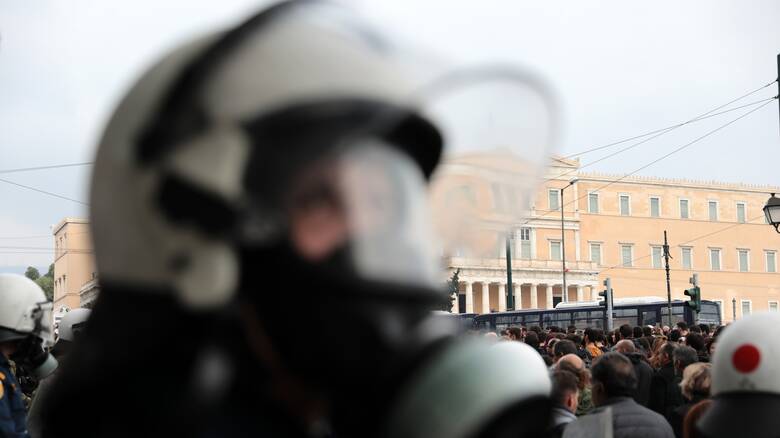 ΣΥΡΙΖΑ, ΚΚΕ και Μέρα25 ζητούν από κοινού να αποσυρθεί η απόφαση για το Πολυτεχνείο - Media