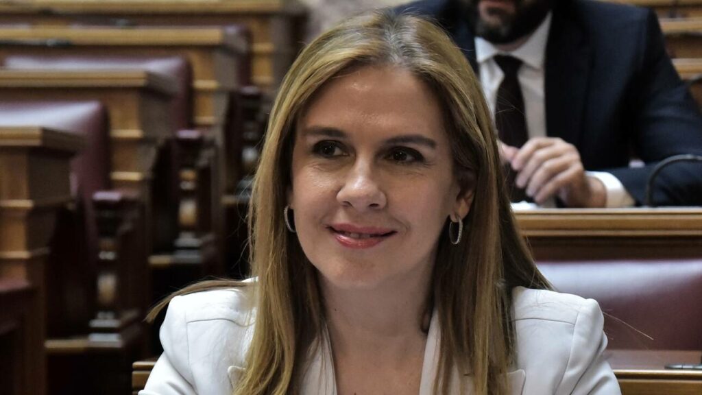 Ζωή Ράπτη: Θα μπει άμεσα ψυχίατρος στην επιστημονική επιτροπή για την πανδημία - Media