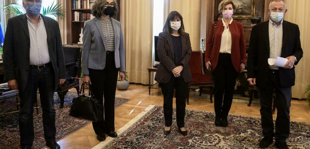 Γεροβασίλη: «Δεν θα επιτρέψουμε την παραβίαση του Συντάγματος από την κυβέρνηση» - Media