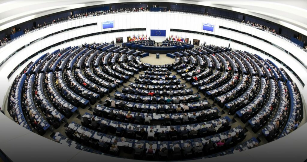 Ανησυχία στο Ευρωπαϊκό Κοινοβούλιο: Βλέπει κίνδυνο κατάχρησης εξουσίας λόγω κορωνοϊού - Media