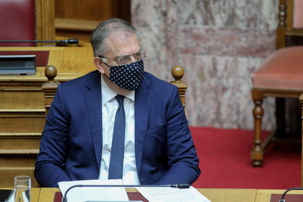 Θεοδωρικάκος: Υπερήφανος για τις 15 μεγάλες μεταρρυθμίσεις - Media