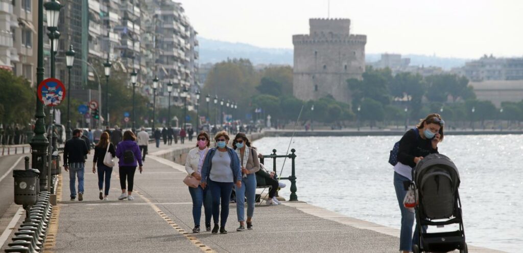 Εφιαλτική κατάσταση στη Βόρεια Ελλάδα: «Σαρώνει» ο κορωνοϊός, σκέψεις ακόμα και για κλείσιμο συνόρων - Media