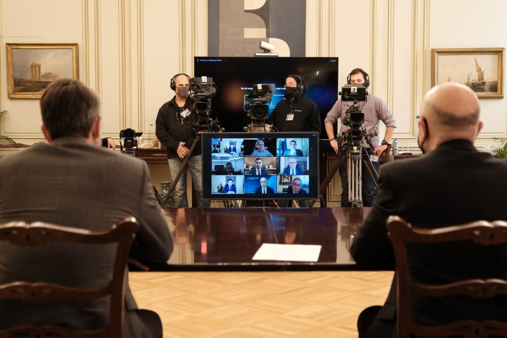 Άνοιξε ο δρόμος για την παραγωγή ηλεκτρικών αυτοκινήτων στην Ελλάδα - Media