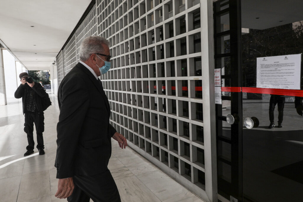 Υπόθεση Novartis: Επί τρεις ώρες κατέθετε ο Δ. Αβραμόπουλος - «Ήρθε η ώρα να αποδοθεί δικαιοσύνη» - Media