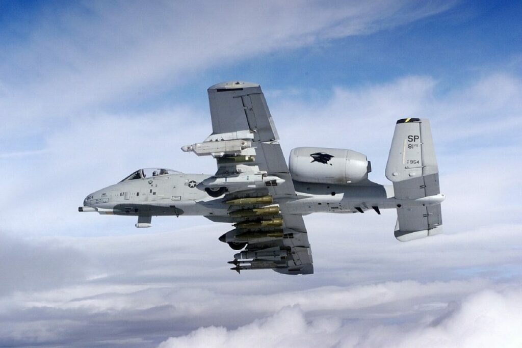 ΗΠΑ: «Σφαγή» Κογκρέσου-Πολεμικής Αεροπορίας για την... απόσυρση αεροσκαφών (Photos) - Media