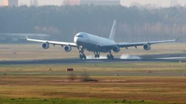 ΗΠΑ: Με αρνητικό τεστ COVID-19 στις αποσκευές όλοι οι επιβάτες πτήσεων από τη Βρετανία - Media