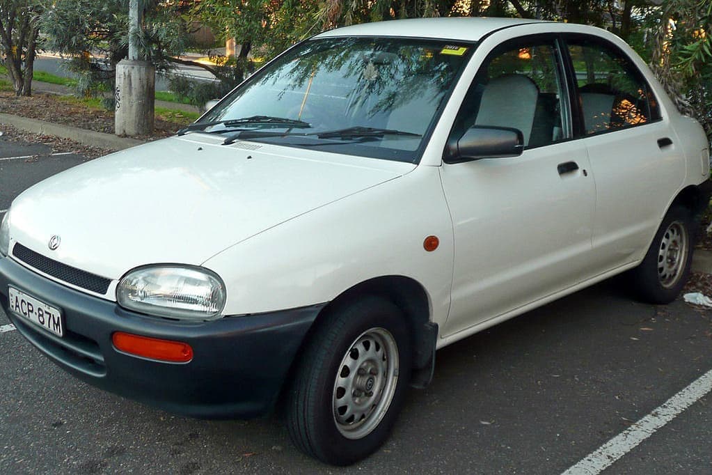 Πώς ο κορωνοϊός έκανε ανάρπαστα τα πολύ παλιά αυτοκίνητα!  - Media