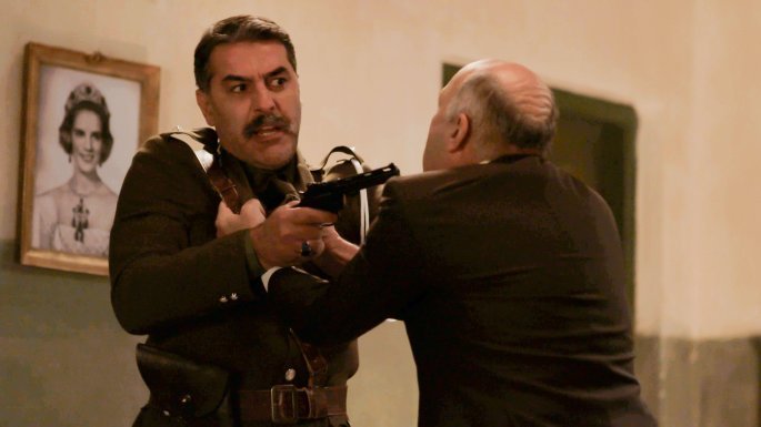 Άγριες Μέλισσες: Περίστροφα, νέοι έρωτες και ένας γάμος στα νέα επεισόδια - Media