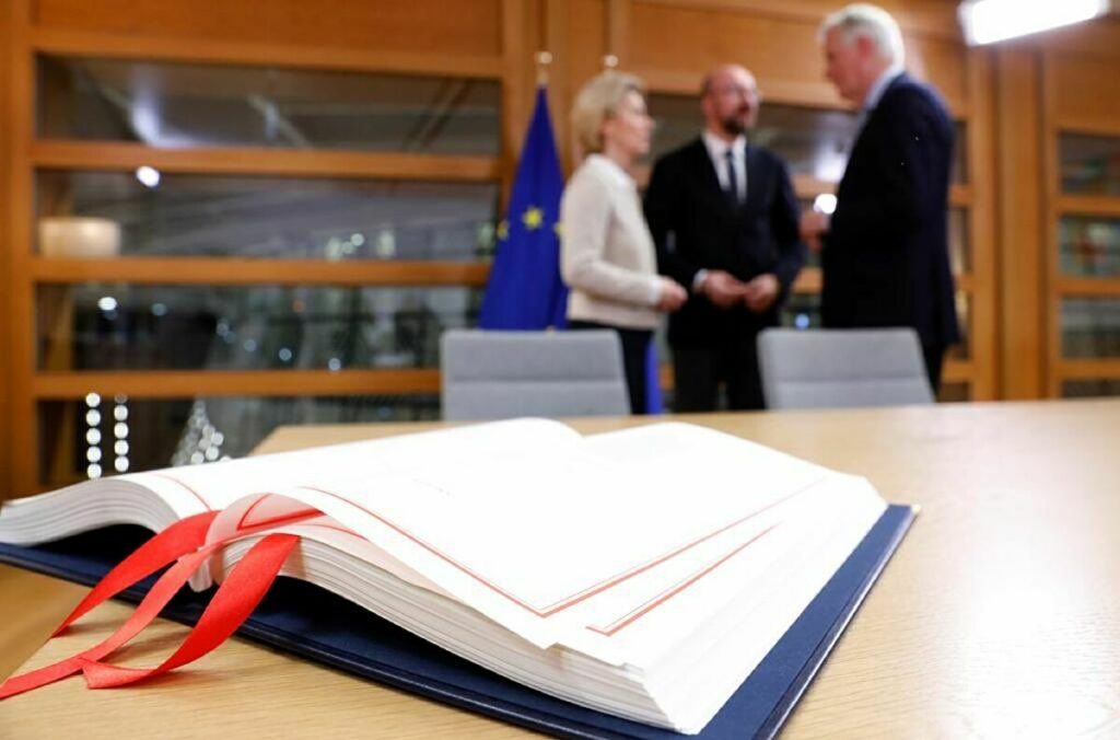 Brexit: Σήμερα οι υπογραφές Φον ντερ Λάιεν και Μισέλ για την συμφωνία ΕΕ - Βρετανίας - Media