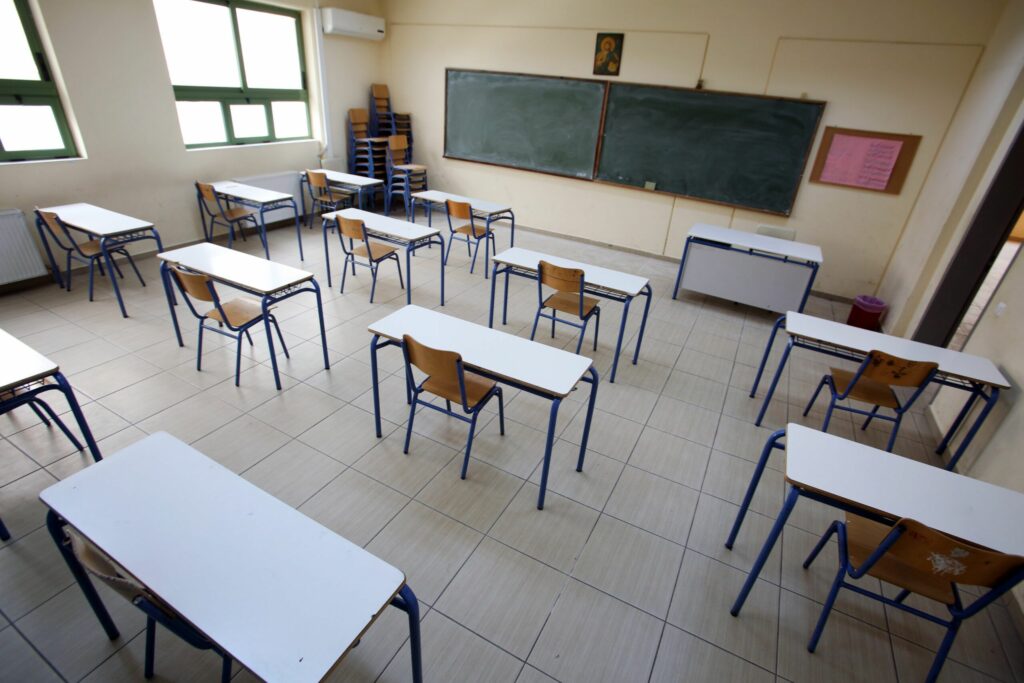 Κορωνοϊός: Διαφωνία των λοιμωξιολόγων για το άνοιγμα των σχολείων - Νέα συνεδρίαση για την εισήγηση - Media