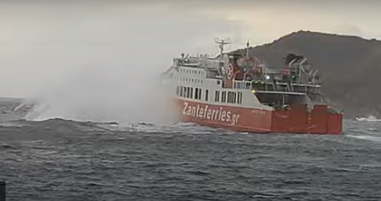 Η «μάχη» του Διονύσιος Σολωμός με τα κύματα στη Σίφνο (Videos) - Media