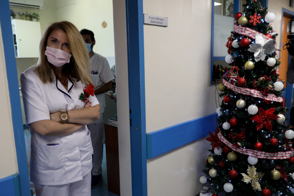 Διευθυντής ΜΕΘ «Παπανικολάου»: Αν δεν προσέξουμε, την άνοιξη ίσως φτάσουμε και τους 15.000 νεκρούς - Media