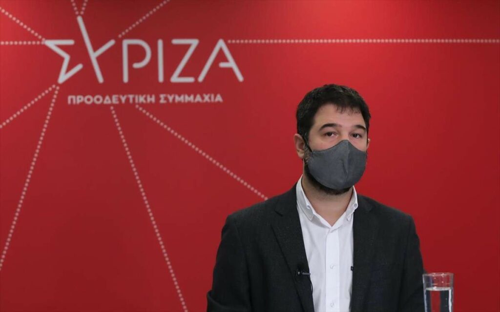 Ηλιόπουλος: Η κυβέρνηση μετέτρεψε τους εμβολιασμούς σε επικοινωνιακό σόου - Media