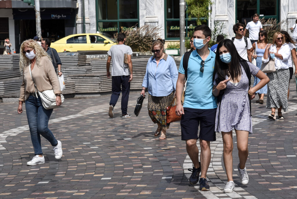 Κορωνοϊός: Ήρθατε σε επαφή με κρούσμα; Τι καθορίζει αν θα κολλήσετε  - Media