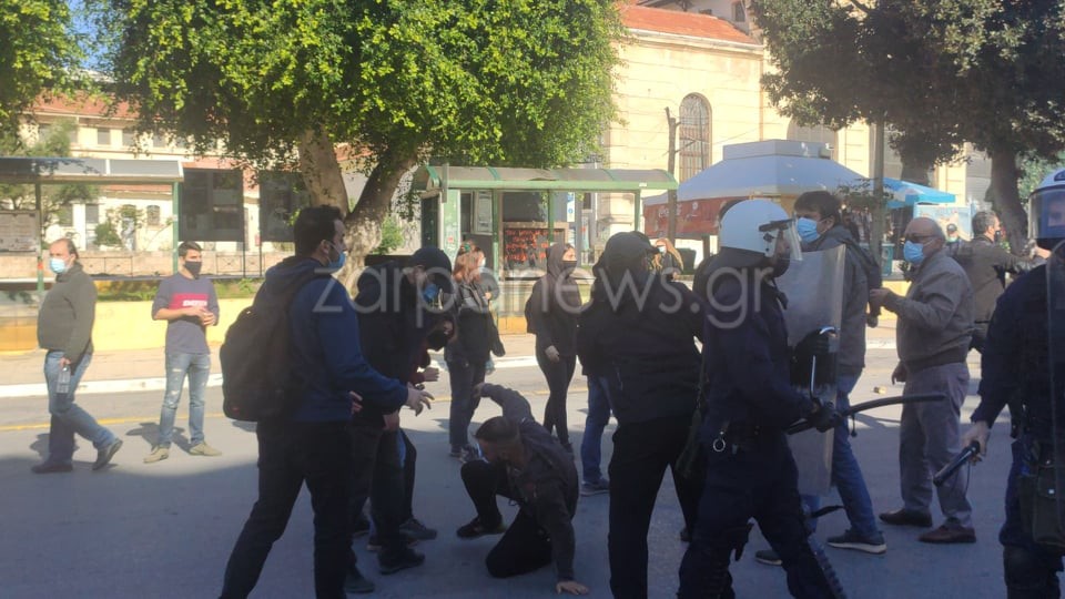 Κρήτη: Ξύλο και καταστολή από τα ΜΑΤ στην επέτειο δολοφονίας του Γρηγορόπουλου (Video) - Media