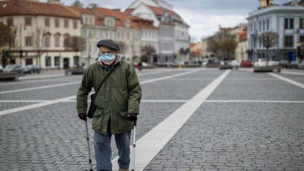 Η κυβέρνηση της Λιθουανίας επέβαλε αυστηρότερο λοκντάουν λόγω κορωνοϊού - Media