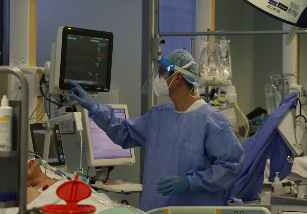 Το μεγάλο ευχαριστώ του 42χρονου που νίκησε τον κορωνοϊό  - Media