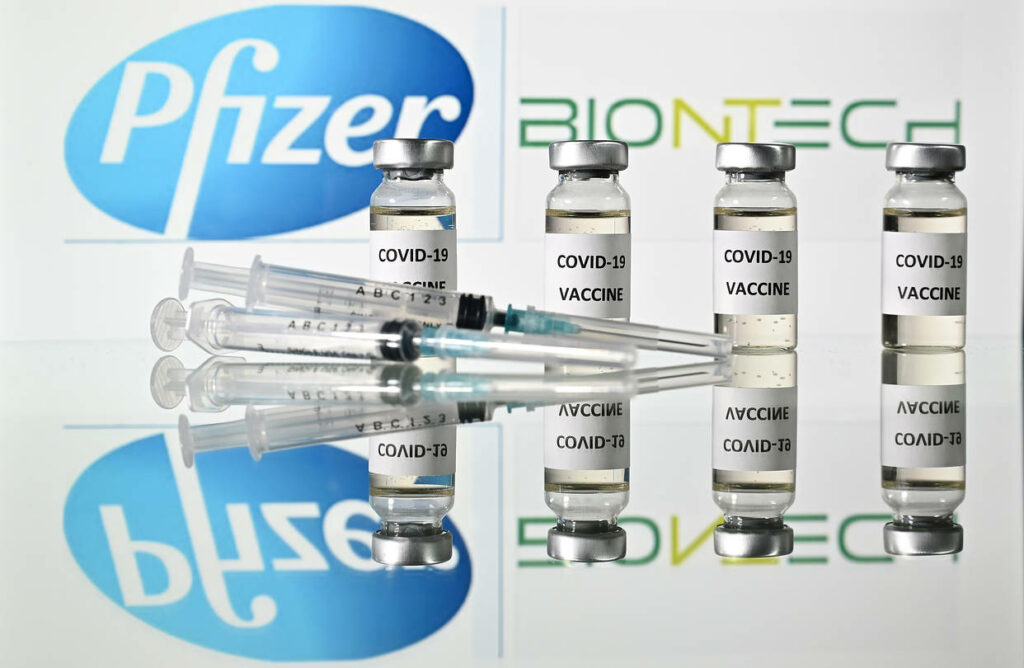 Κορωνοϊός: Ως και έξι εμβολιασμοί από ένα φιαλίδιο εμβολίου της Pfizer/BioNtech - Media