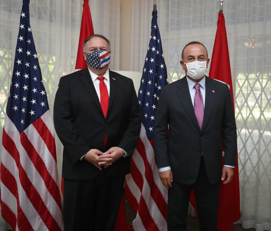 Πομπέο προς Τσαβούσογλου: Οι κυρώσεις για τους S-400 δεν στοχεύουν να «εξασθενίσουν» τις αμυντικές δυνατότητες της Τουρκίας - Media