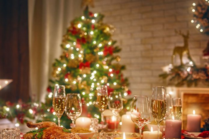 Ρεβεγιόν Χριστουγέννων και Πρωτοχρονιάς – Τι αποκάλυψε ο Στ. Πέτσας - Media