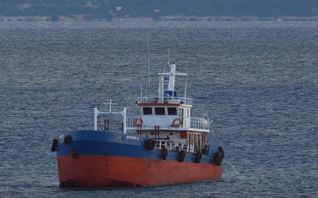 Καταγγελία-σοκ για «Στέλιος Κ»: Το έστειλαν στη Νιγηρία ανασφάλιστο από πειρατεία και… ΝΑΤ, με μόλις 5 ναύτες - Media