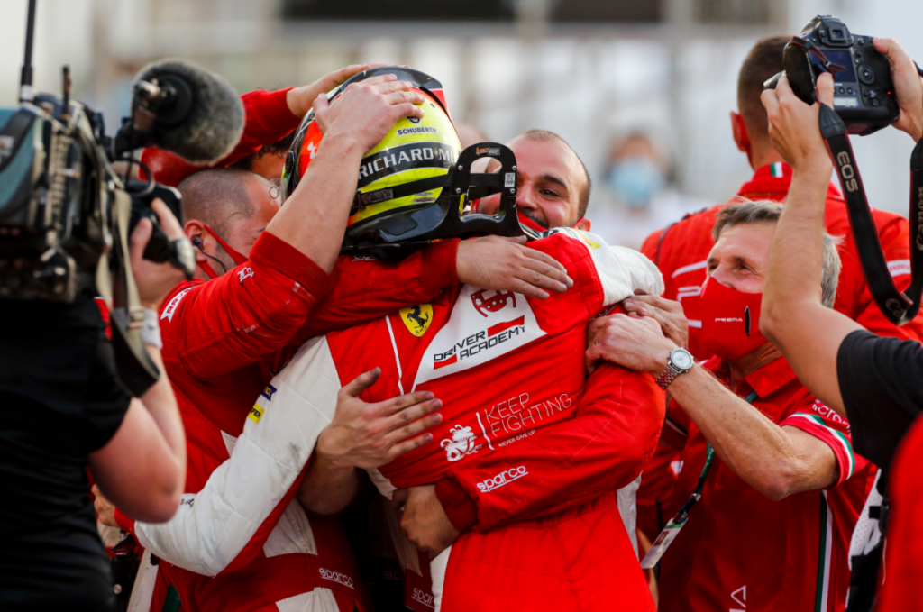 Μπαχρέιν: Ο γιος του Σουμάχερ κατέκτησε τον τίτλο στη F2 με την Haas - Media