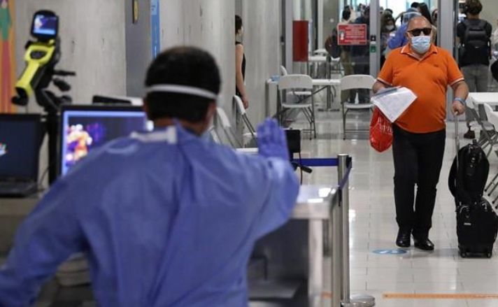 Κύπρος - κορωνοϊός: Σε καραντίνα από Δευτέρα οι επιβάτες από τη Βρετανία - Media