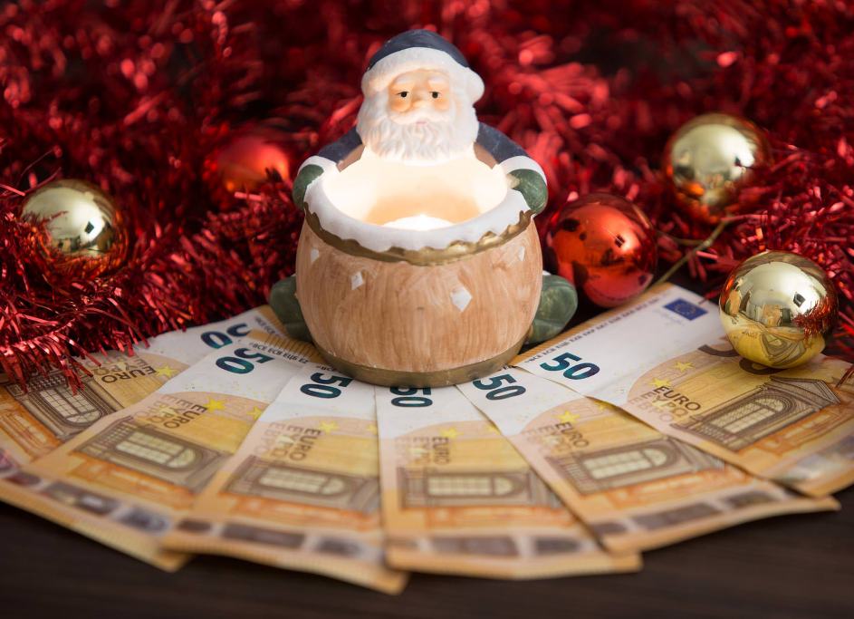 Συντάξεις Ιανουαρίου: Ξεκινούν την Παρασκευή οι πληρωμές - Αναλυτικά οι ημερομηνίες ανά Ταμείο - Media