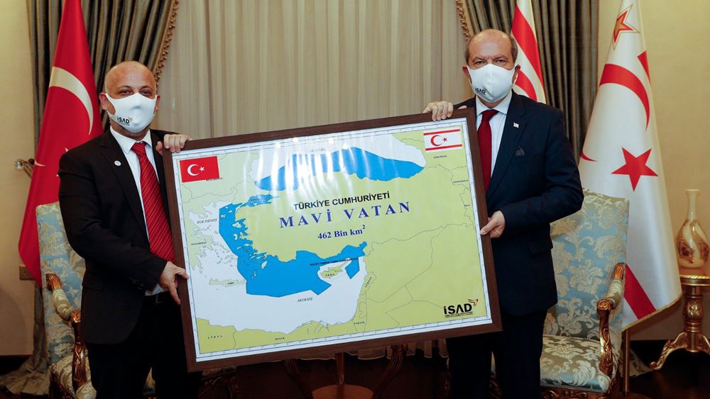 Με χάρτη της «Γαλάζιας Πατρίδας» φωτογραφήθηκε ο Τατάρ - Media