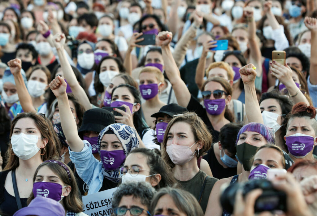 Θύελλα στην Τουρκία: Τρεις γυναικοκτονίες μέσα σε μία ημέρα - Media