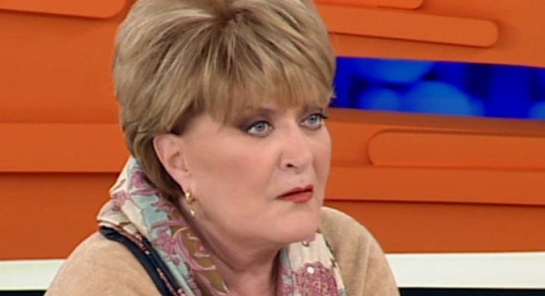 Βάσια Τριφύλλη για κορωνοϊό: «Υποφέρω όπως όλοι οι Έλληνες - Δε μιλάω και δε βλέπω κανέναν» - Media