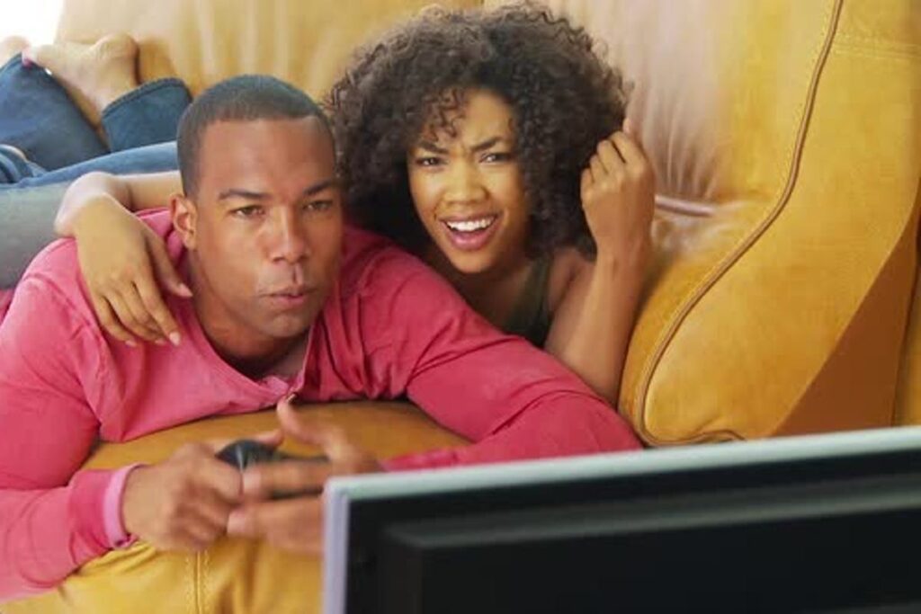 Γιατί οι άντρες προτιμούν τα βιντεοπαιχνίδια από το... σεξ στην καραντίνα - Media