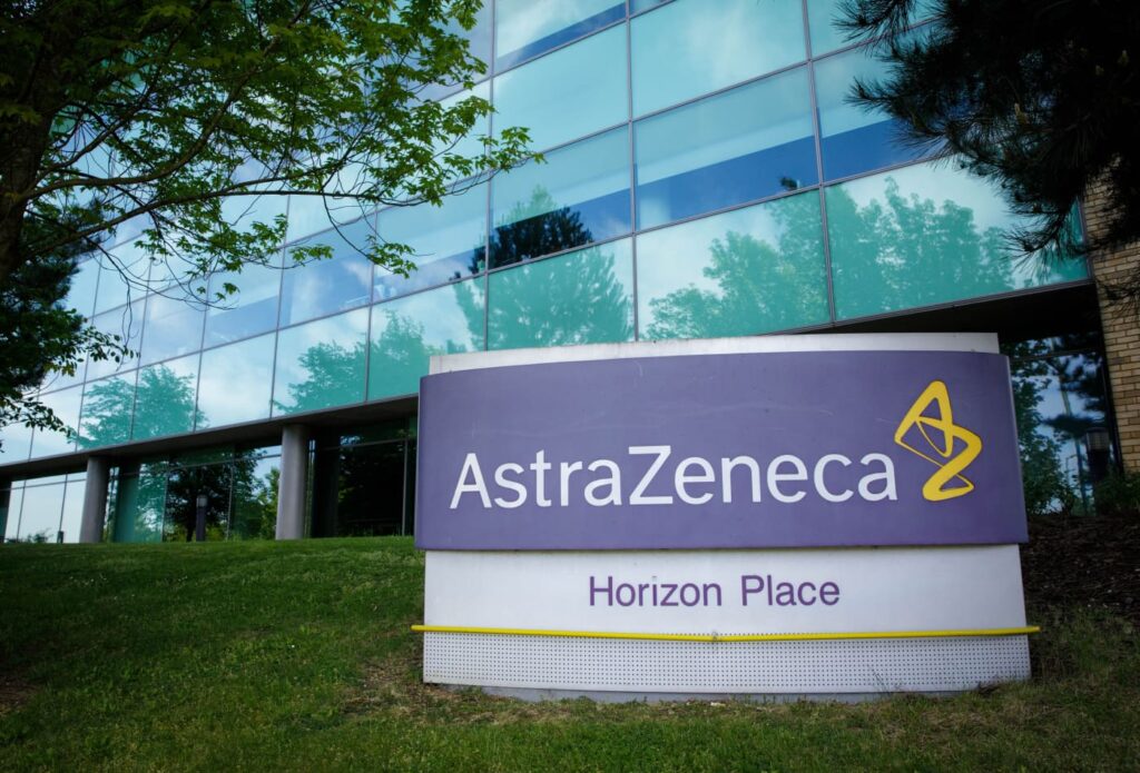 AstraZeneca: Το τρίτο εμβόλιο που αιτήθηκε αδειοδότηση από την ΕΕ - Media