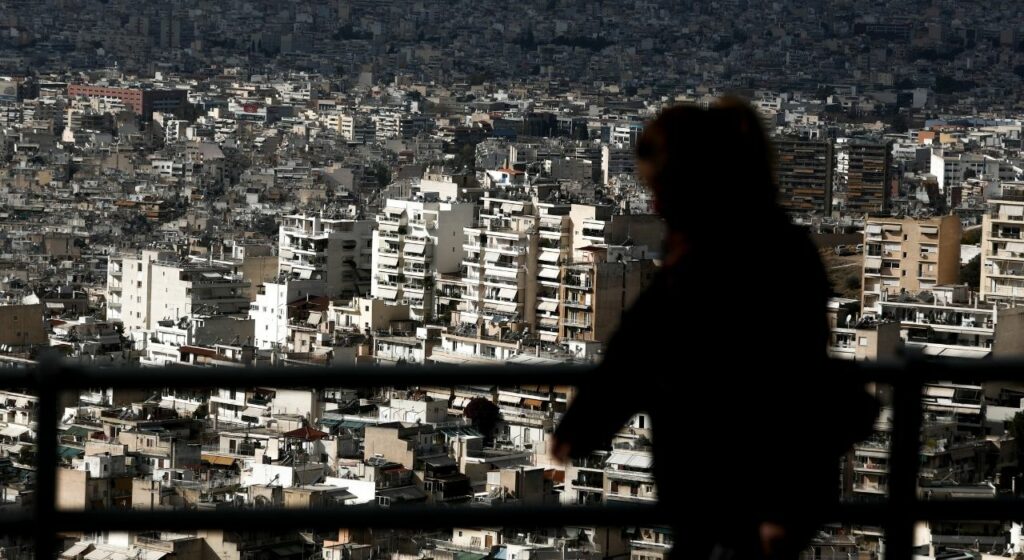 Η Αττική στο «κόκκινο»: Πολλά σκληρά σενάρια και στη μέση ο... δακτύλιος με τις ταυτότητες - Media