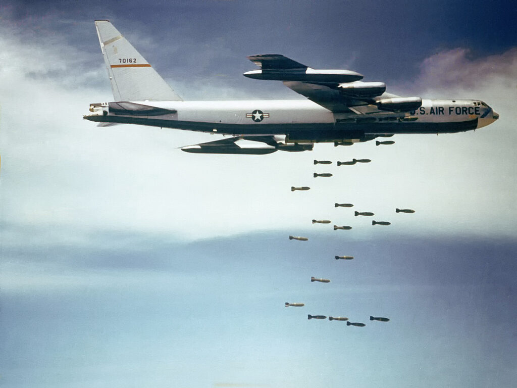 Συναγερμός στην Πολεμική Αεροπορία των ΗΠΑ: «Ξεμένουμε από βομβαρδιστικά» - Media