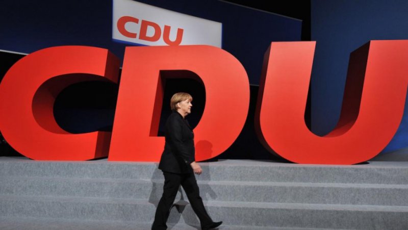Γερμανία: Εκλογή του νέου προέδρου στο CDU που θα το οδηγήσει στην μετα-Μέρκελ εποχή - Media