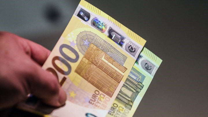 Πότε θα καταβληθεί στους δικαιούχους το επίδομα των 534 ευρώ και το υπόλοιπο του Δώρου των Χριστουγέννων - Media