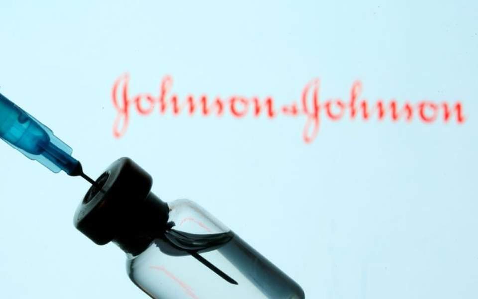 Μόσιαλος: «Πολλά υποσχόμενο» το εμβόλιο μιας δόσης της Johnson & Johnosn - Media