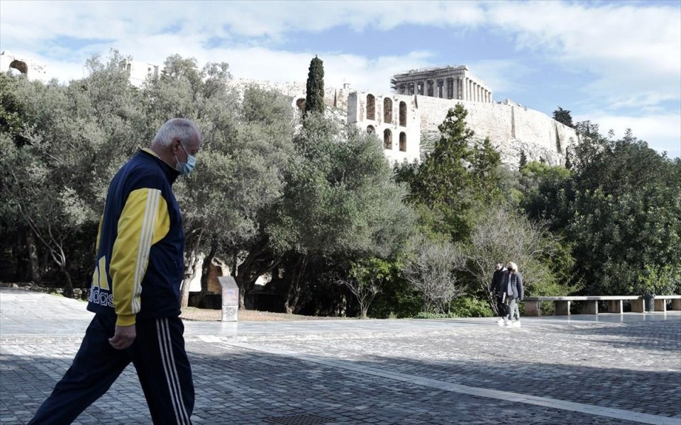 Σαρηγιάννης: Μέχρι τις 21 Ιανουαρίου η καθοδική πορεία της καμπύλης - Στα 700 κρούσματα τέλη του μήνα - Media