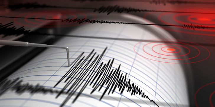 Ισχυρός σεισμός στο Καρπενήσι - Media