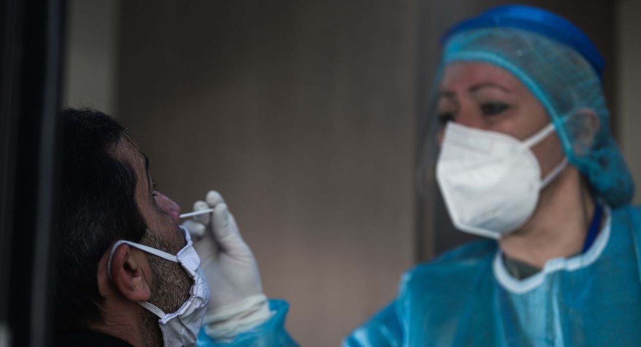 ΕΟΔΥ: 15 νεκροί, 795 νέα κρούσματα, 257 διασωληνωμένοι - «Στο κόκκινο» η Αττική - Media