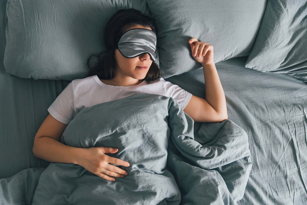 Ύπνος: Πόσο πρέπει να κοιμάστε για να μην παχύνετε - Media