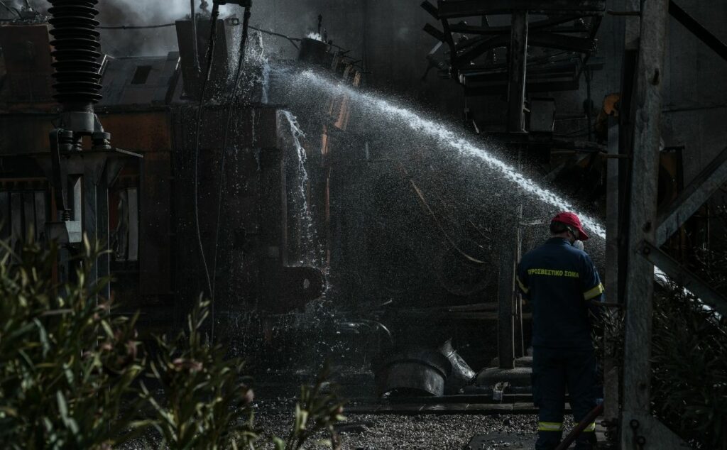 Εξηγήσεις ΑΔΜΗΕ για το μπλακ άουτ: Τι οδήγησε στην πυρκαγιά - Media