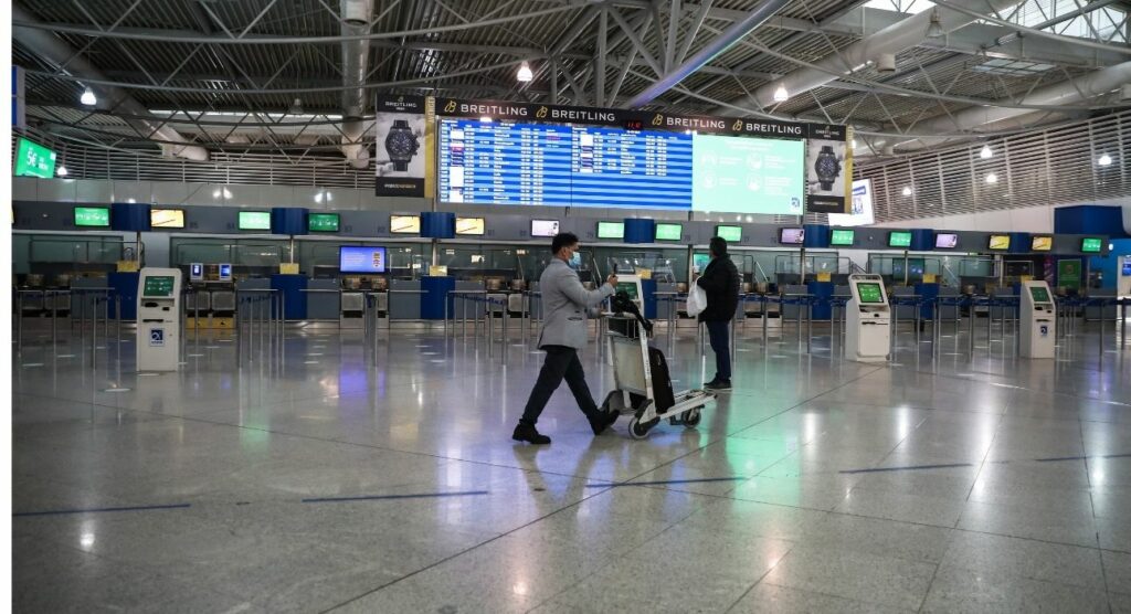 Στο εξωτερικό τα μεγαλύτερα μυαλά της Ελλάδας – Τι λένε τα στατιστικά στοιχεία - Media
