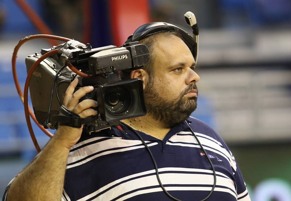 Η τελευταία ανάρτηση του οπερατέρ που πέθανε στα 42 από κορωνοϊό - Media