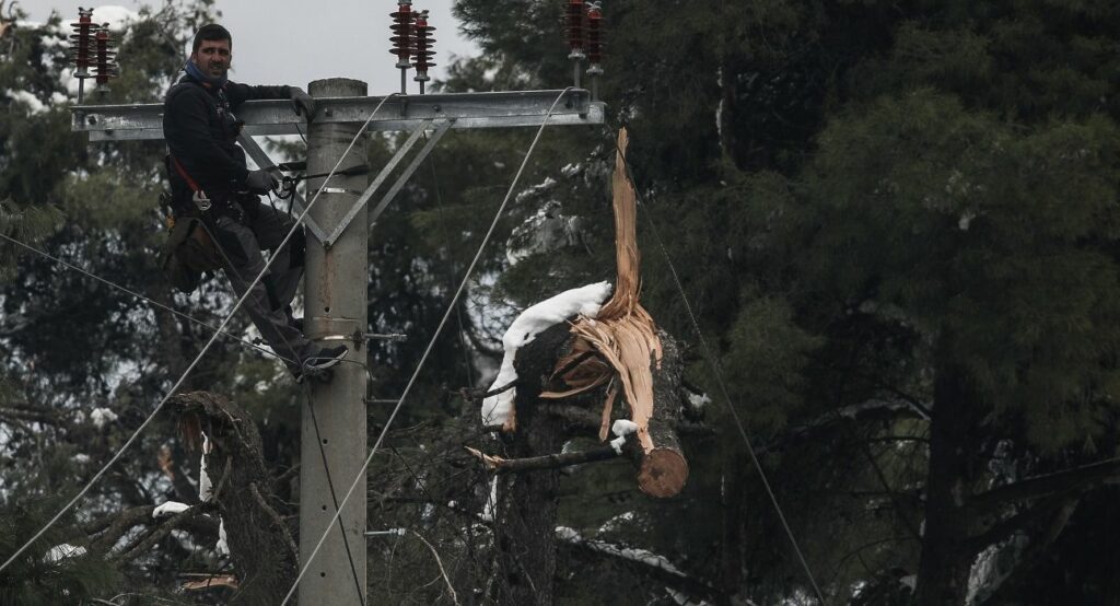 Διακοπές ρεύματος: Πώς μπορείτε να πάρετε αποζημίωση για συσκευές που χάλασαν - Media