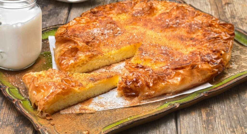 Γαλατόπιτα με χωριάτικο φύλλο από το Καρπενήσι - Media